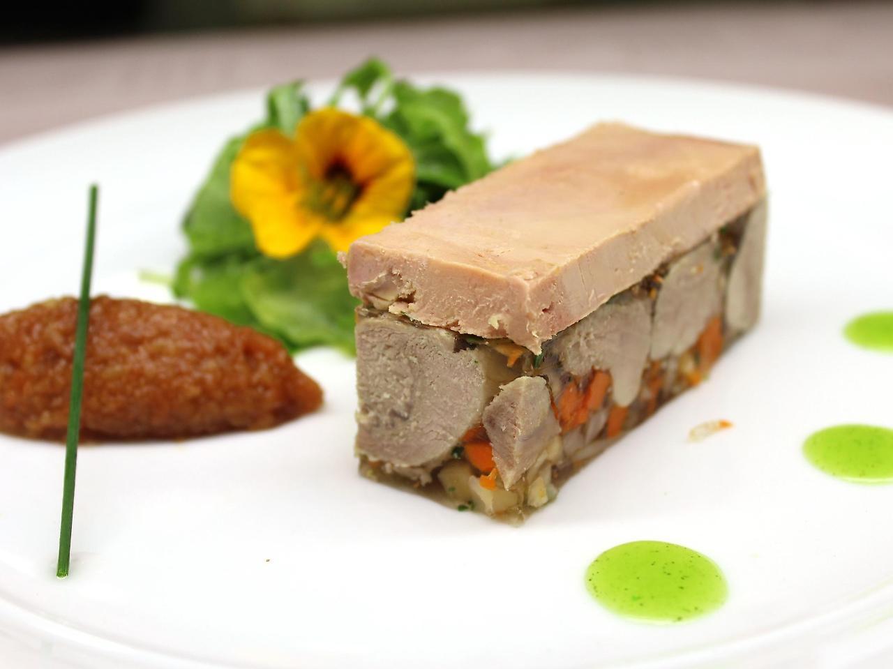 Hotel Restaurant Logis La Palette Wettolsheim Exterior foto