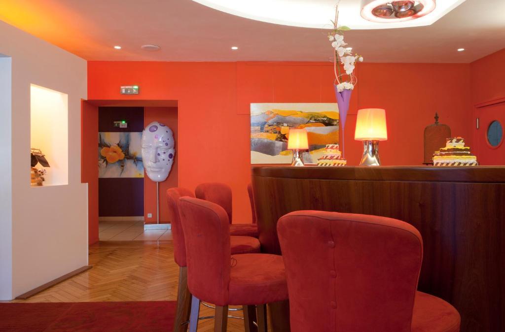 Hotel Restaurant Logis La Palette Wettolsheim Exterior foto