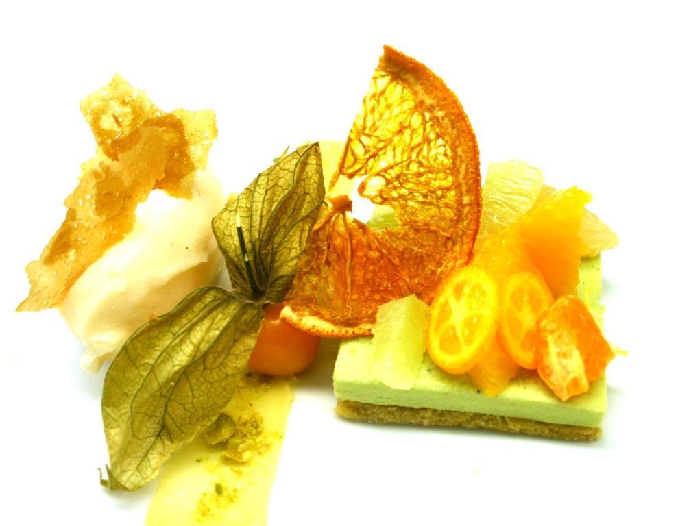 Hotel Restaurant Logis La Palette Wettolsheim Exterior foto